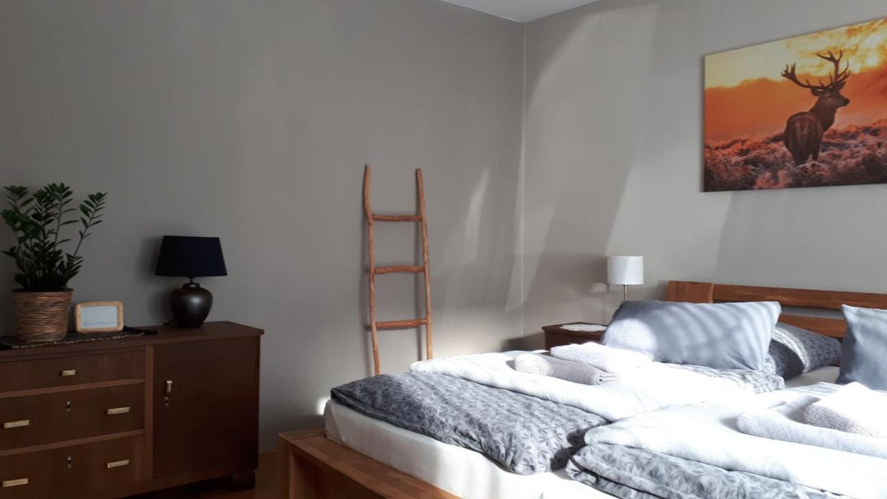 Ferienhaus Hinterlandswald Schlangenbad Esterno foto